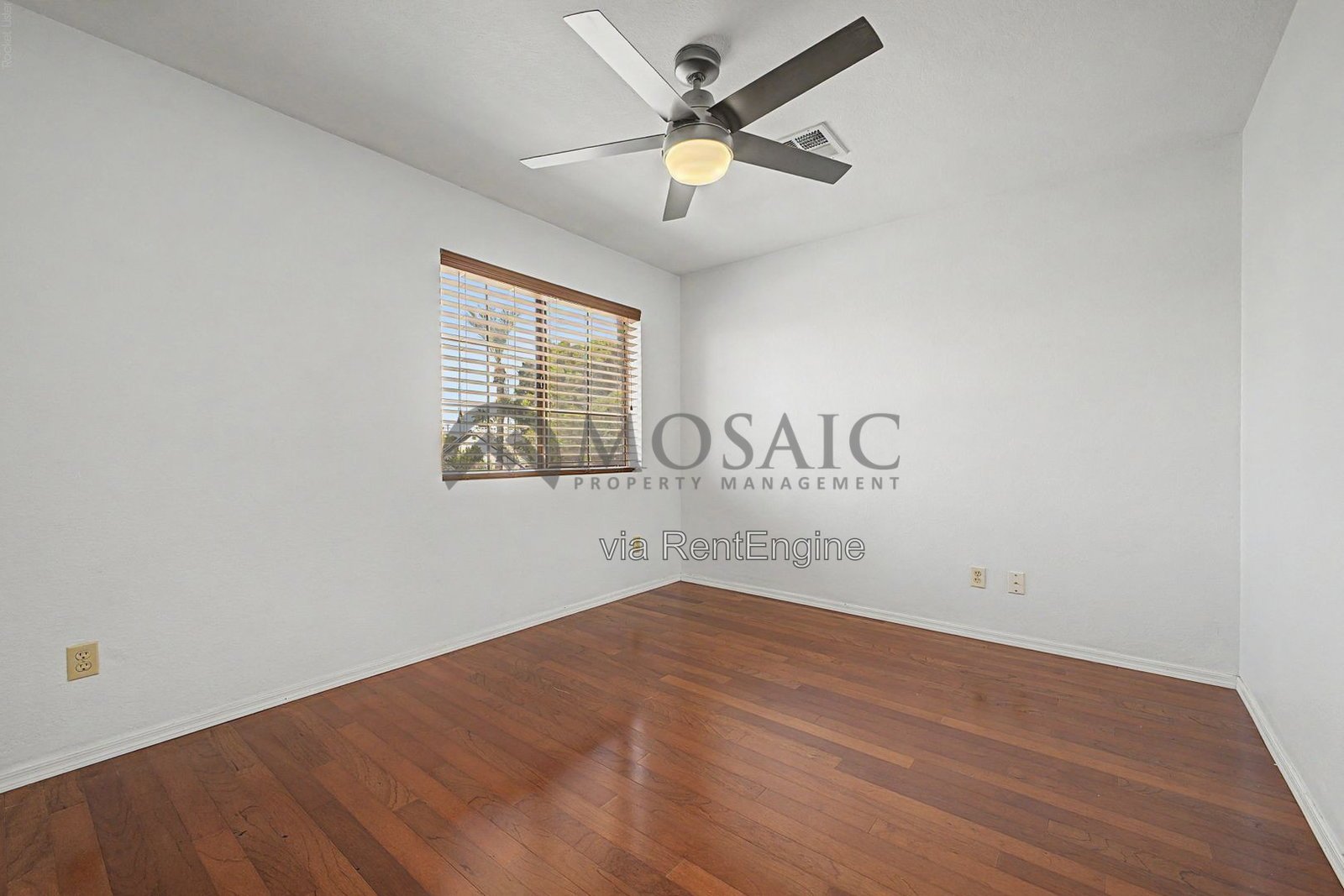 Sprawling  Val Vista Lakes 4 Bed, 3 Bath Home with Resort-Style Backyard! property image