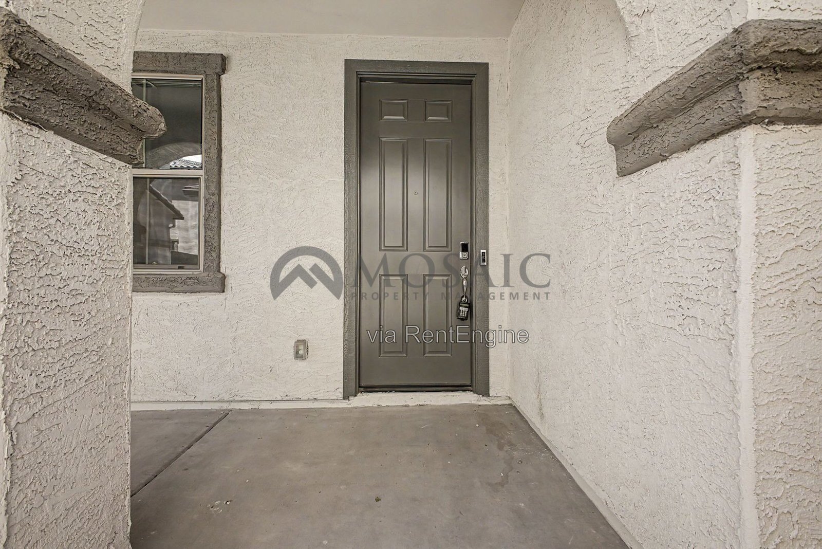 Amazing 3 bed, 2.5 bathroom home in Mesa! property image