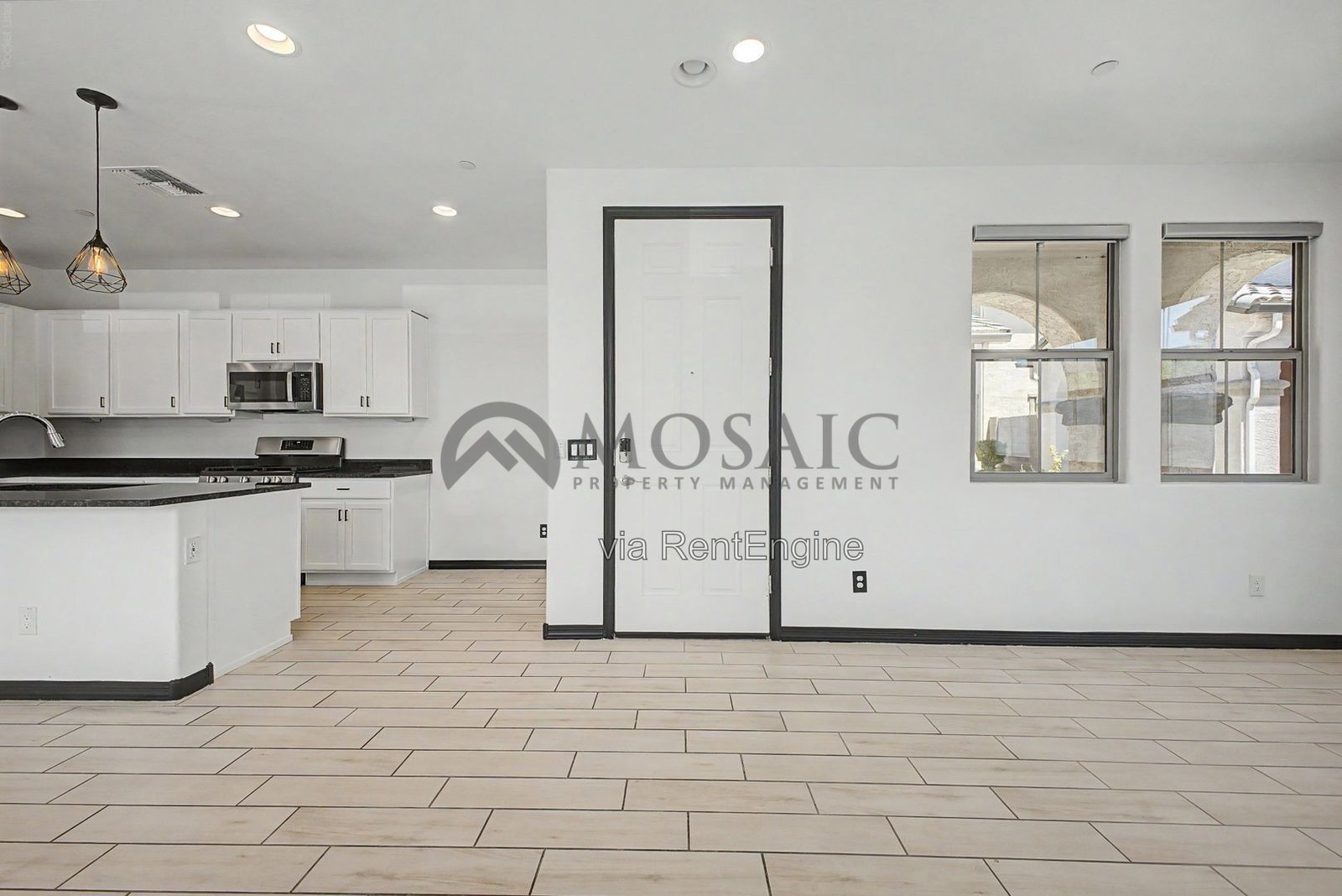 Amazing 3 bed, 2.5 bathroom home in Mesa! property image