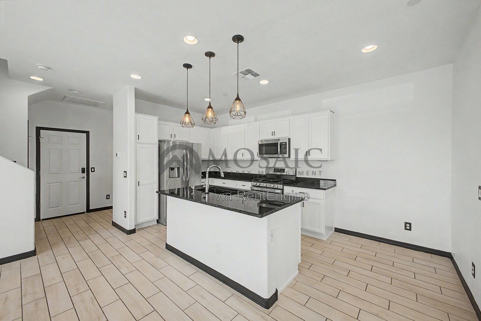 Amazing 3 bed, 2.5 bathroom home in Mesa! property image