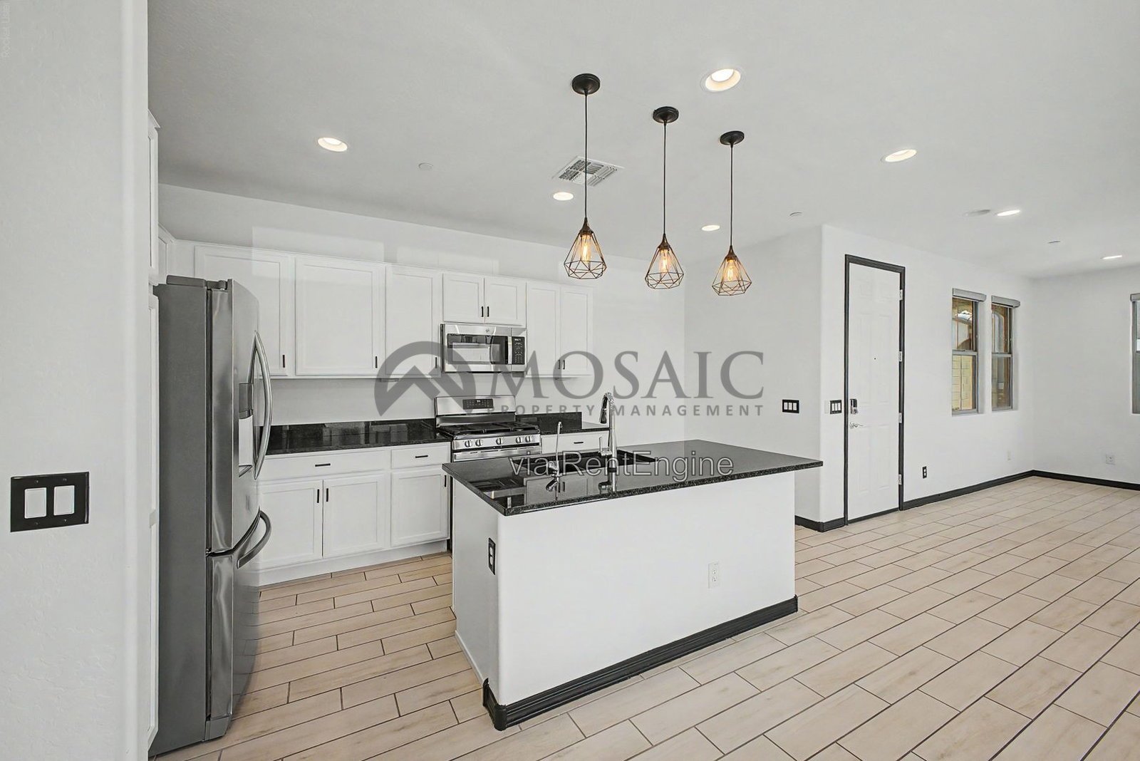 Amazing 3 bed, 2.5 bathroom home in Mesa! property image