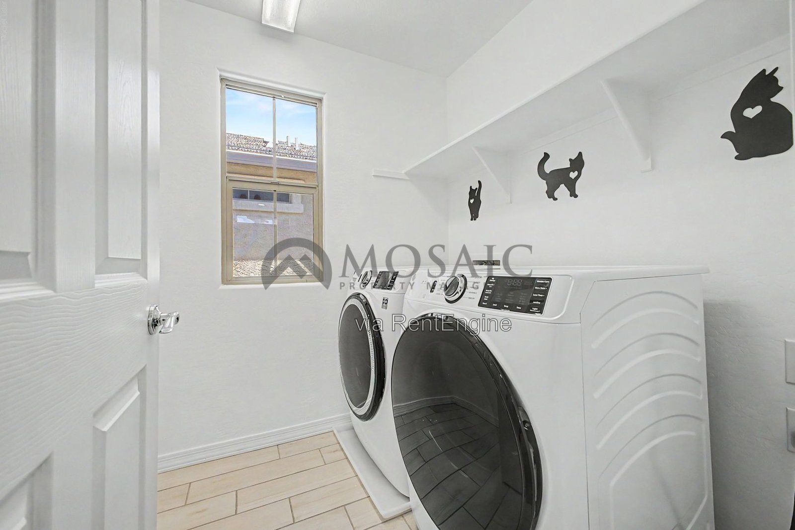 Amazing 3 bed, 2.5 bathroom home in Mesa! property image