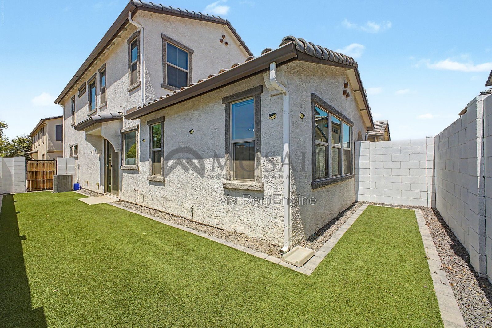 Amazing 3 bed, 2.5 bathroom home in Mesa! property image