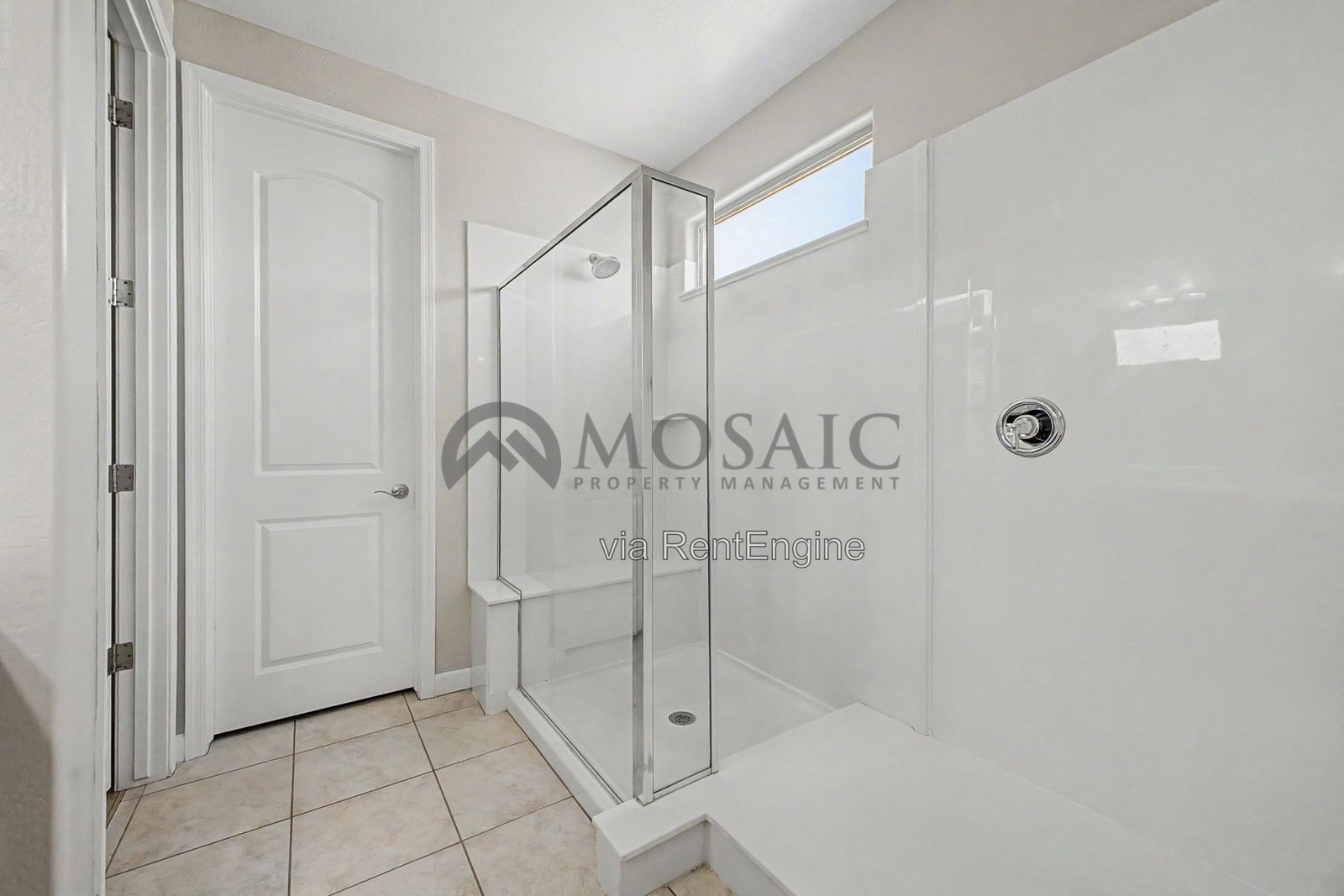 Stunning 3 bed, 2 bathroom home in San Tan Valley! property image