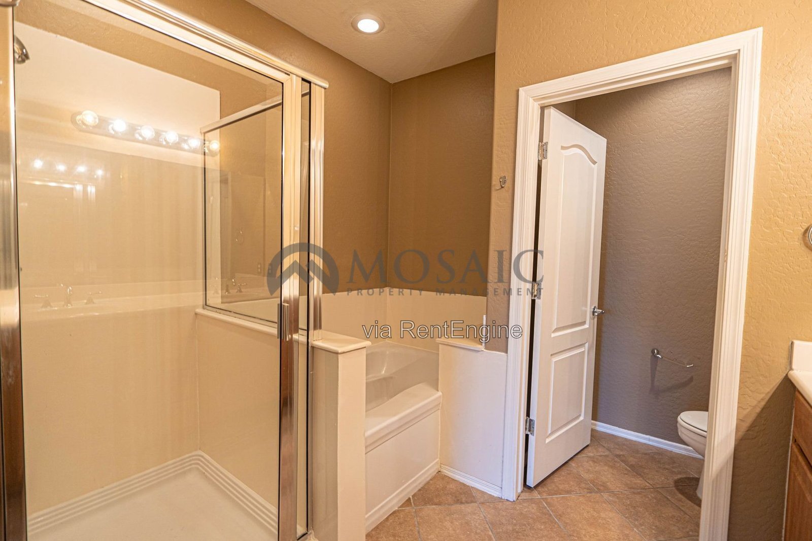 3-Bed, 2-Bath Condo with Stunning Lake Views! property image