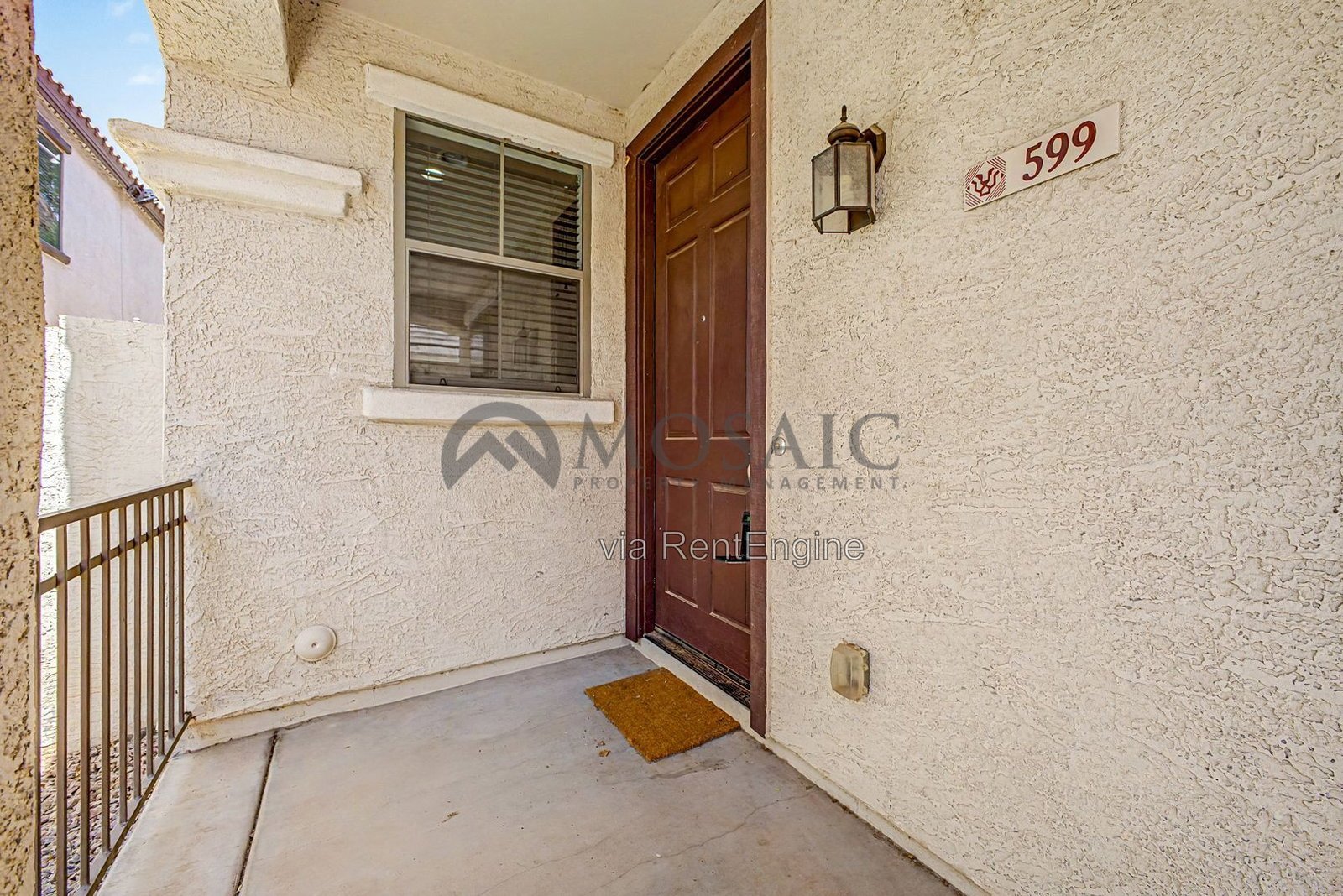 Stunning 3 bed 2.5 bathroom home in Gilbert! property image