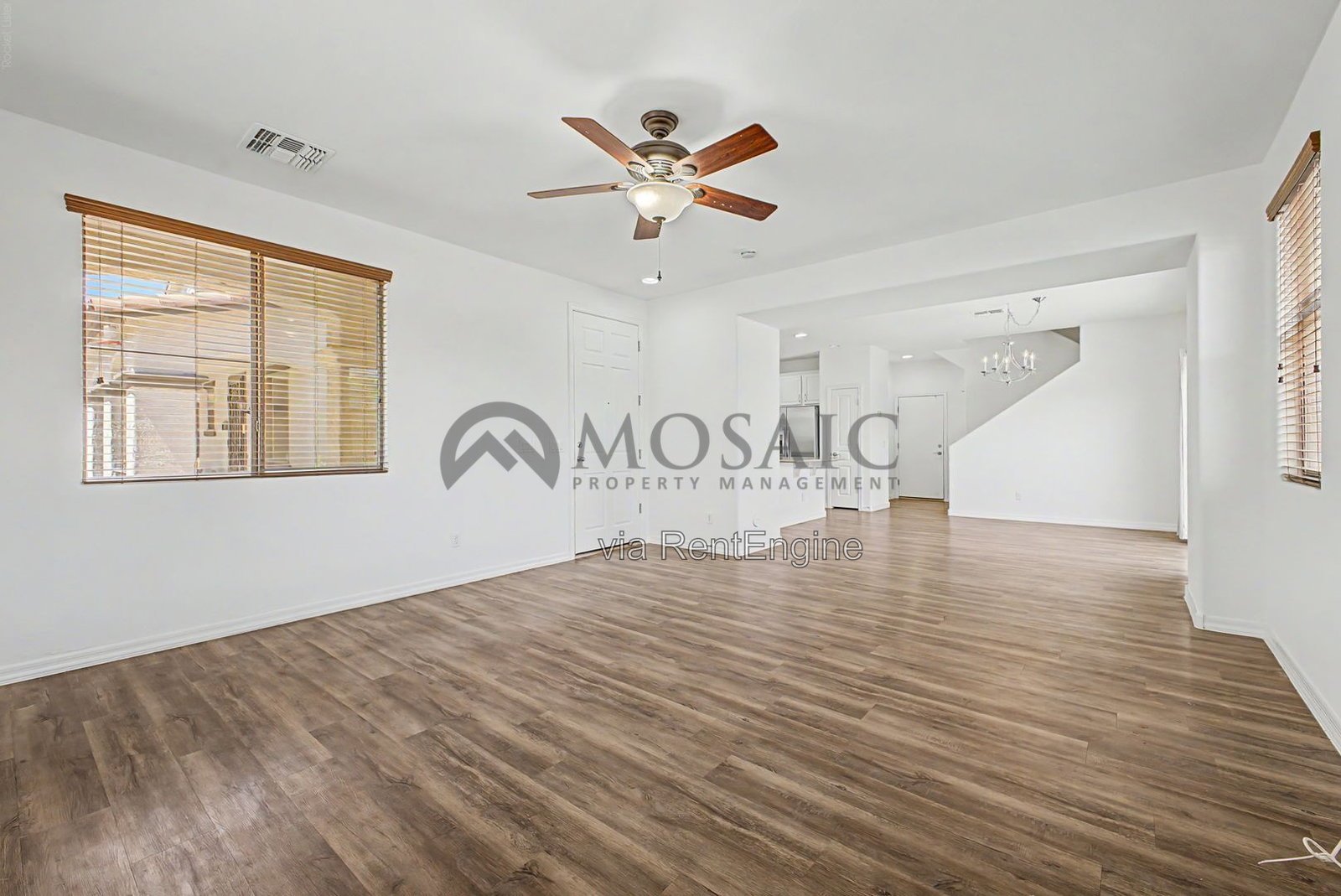 Stunning 3 bed 2.5 bathroom home in Gilbert! property image