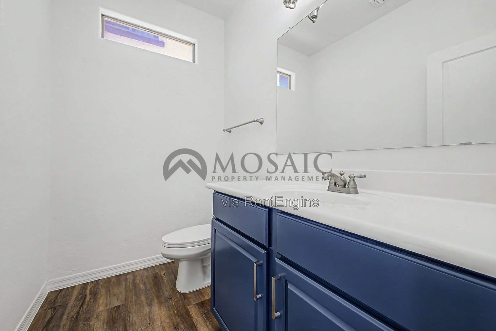 Stunning 3 bed 2.5 bathroom home in Gilbert! property image