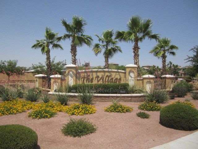 Stunning 3 bed 2.5 bathroom home in Gilbert! property image