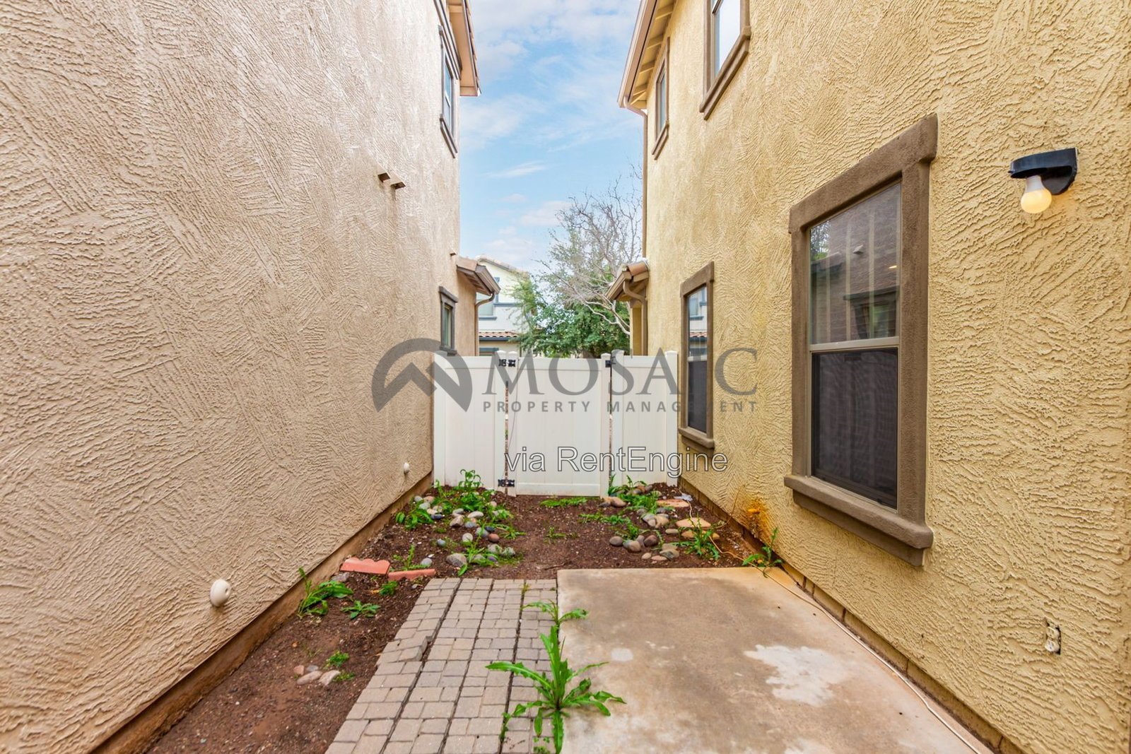 Gilbert 2 Story - 4b/3ba property image
