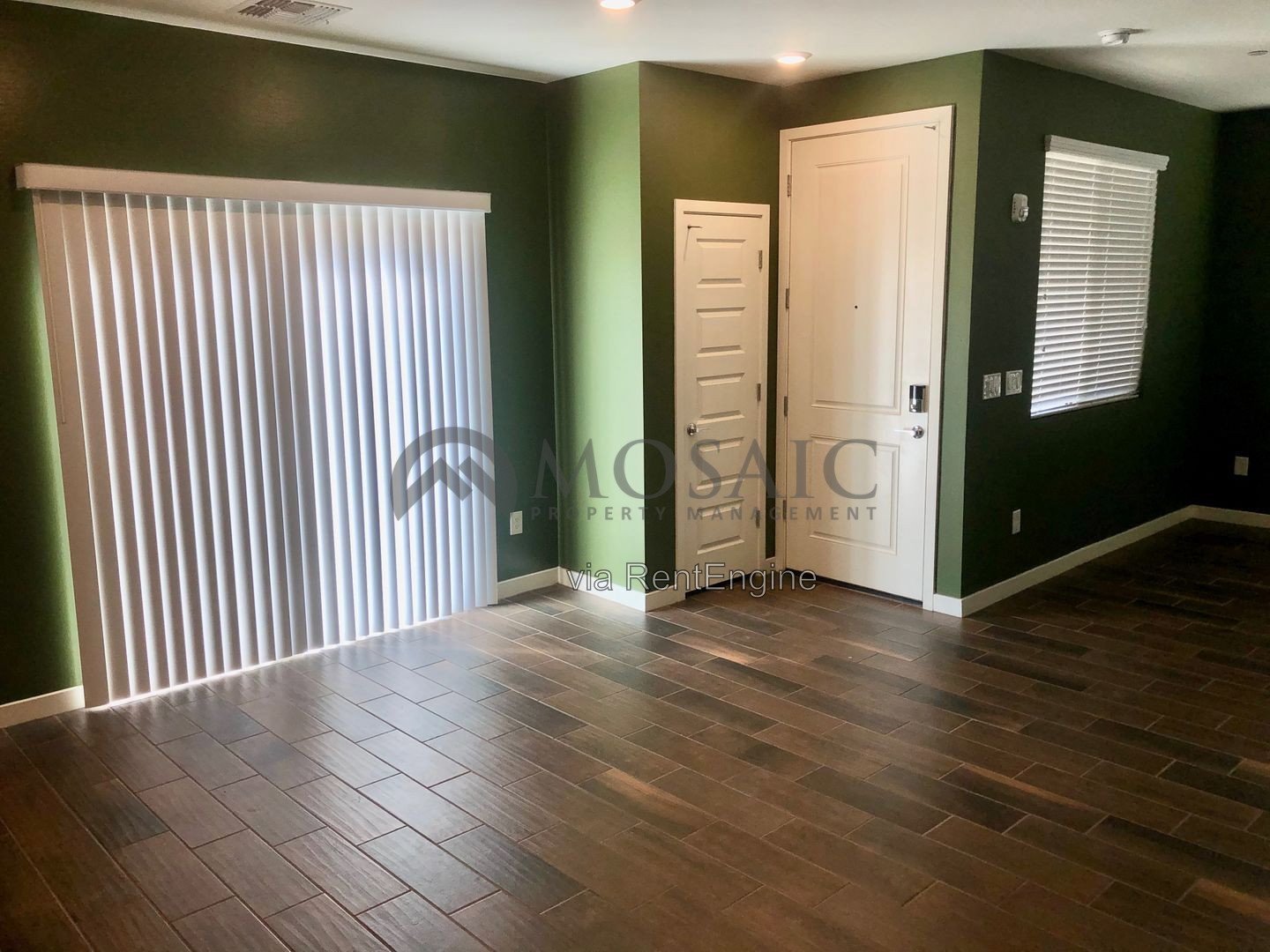 ELEGANT 2 Bed/ 2.5 bath Townhome In Gilbert! property image