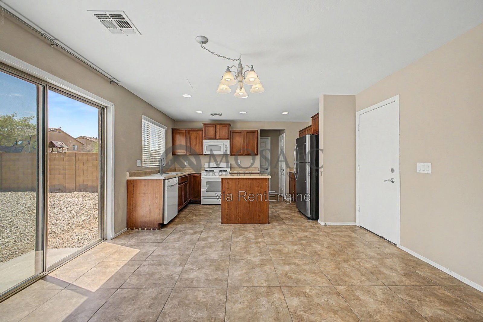 4 Bedroom, 2.5 Bathroom Home In Florence! property image
