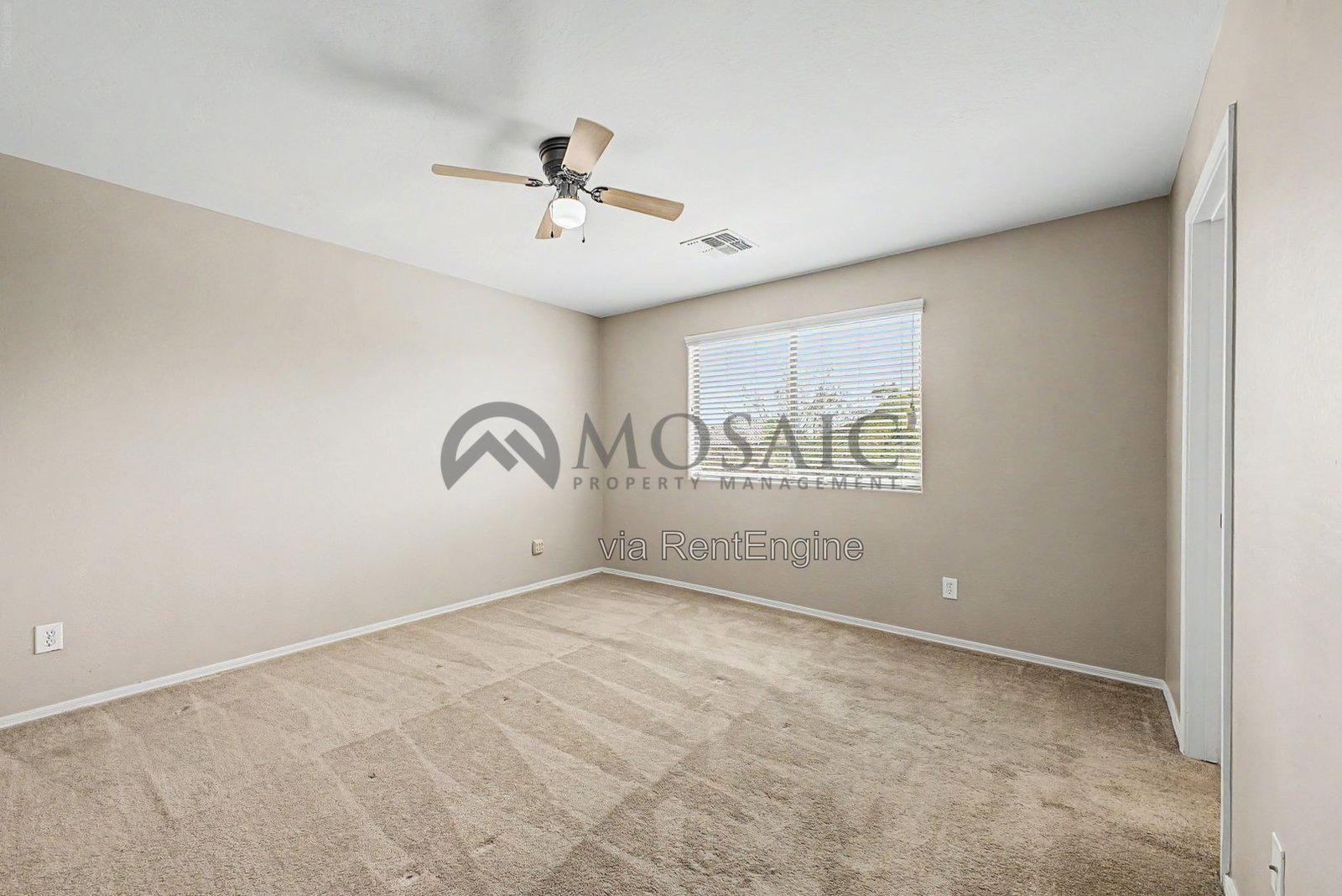 4 Bedroom, 2.5 Bathroom Home In Florence! property image