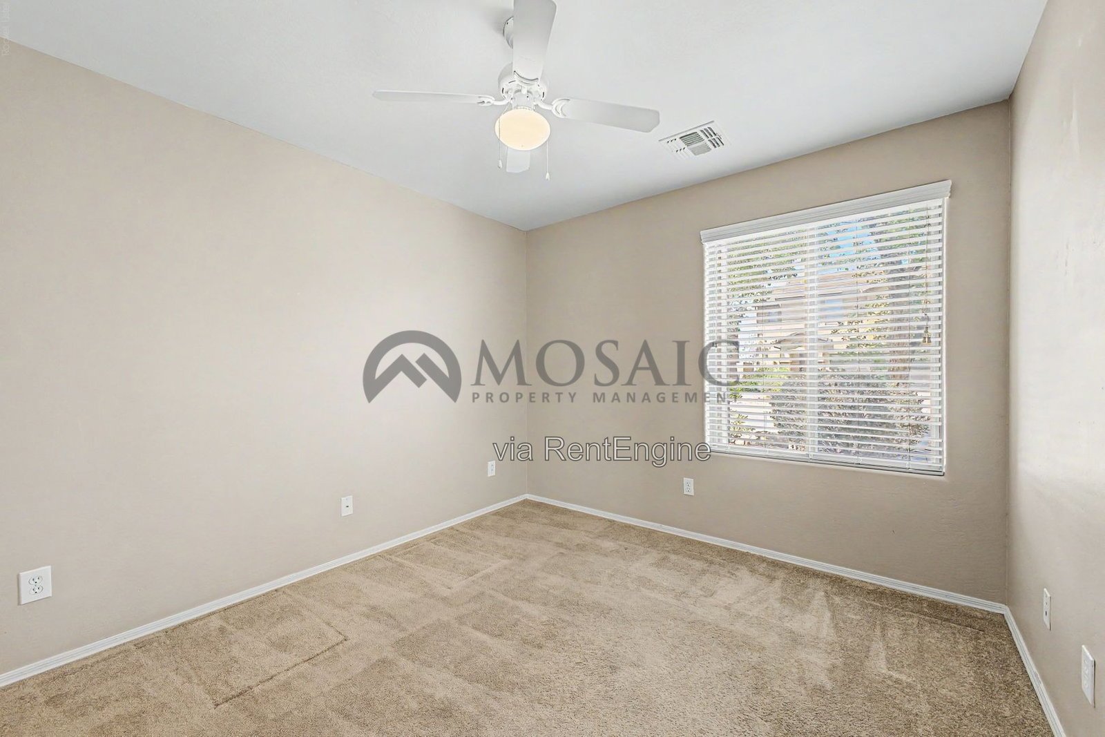 4 Bedroom, 2.5 Bathroom Home In Florence! property image