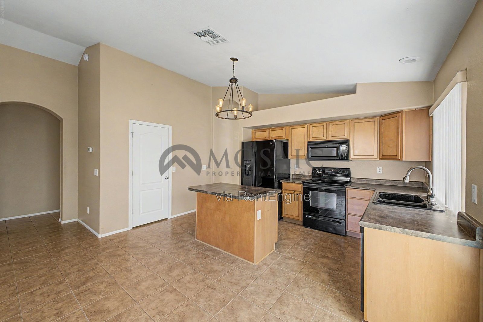 Three Bedroom, Two Bathroom Home in San Tan Valley! property image