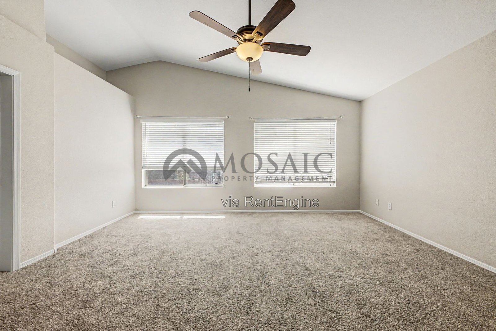 3 bed/2.5 bath PLUS DEN in South Chandler with SPARKLING POOL! property image