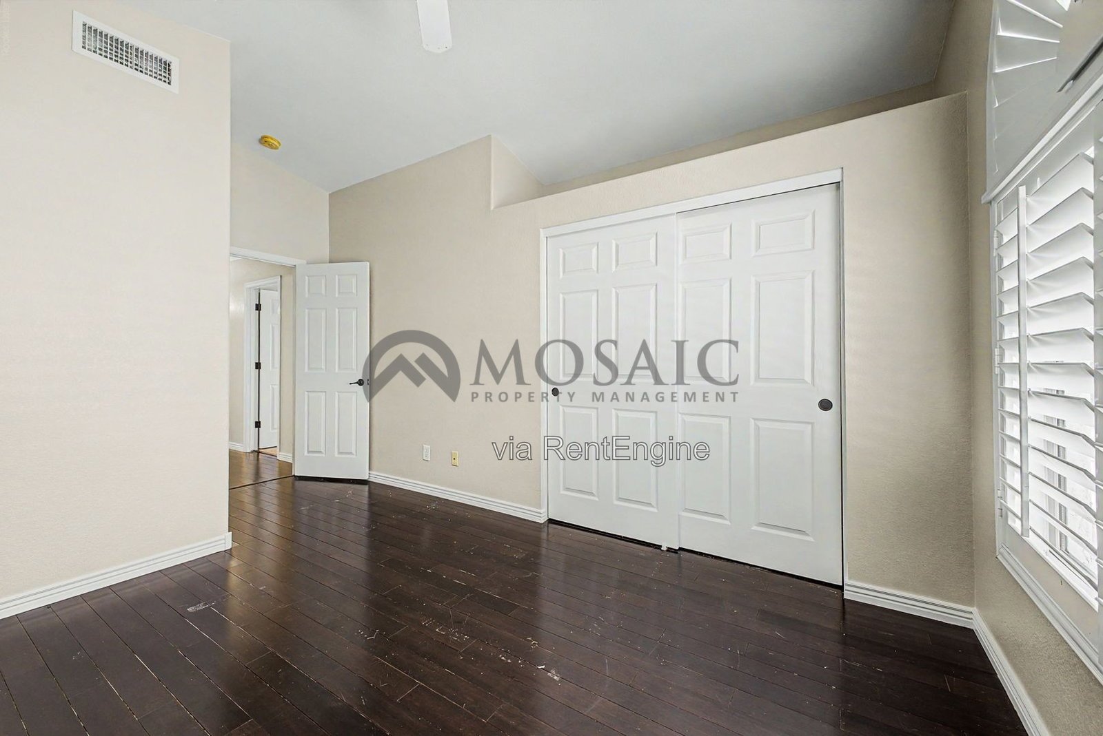 3 bed/2.5 bath PLUS DEN in South Chandler with SPARKLING POOL! property image