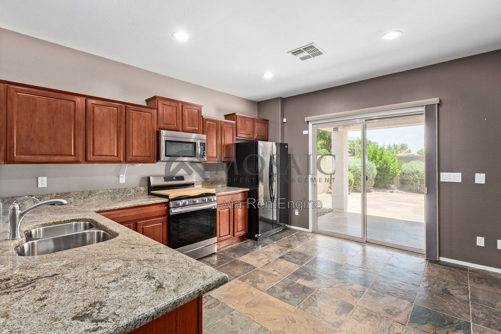 Modern Desert Retreat in Anthem at Merrill Ranch! property image
