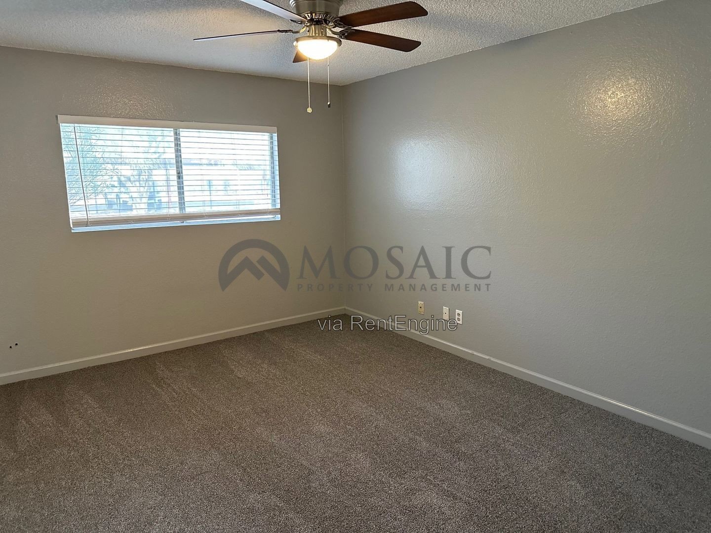 Updated 2-Bedroom in Quiet Eloy Community – Move-In Ready w Modern Upgrades property image