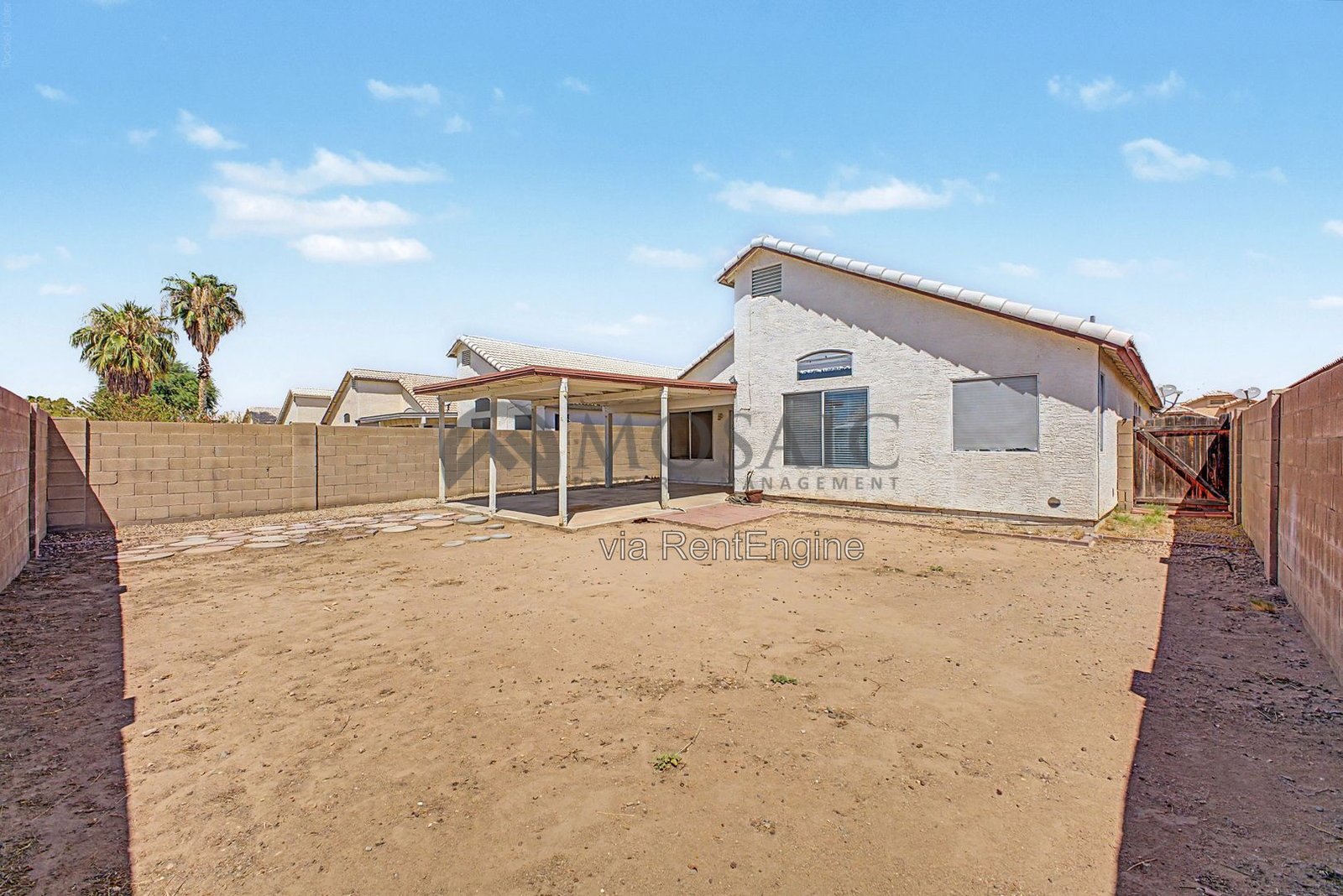 Beautiful home close to the North 101 freeway property image