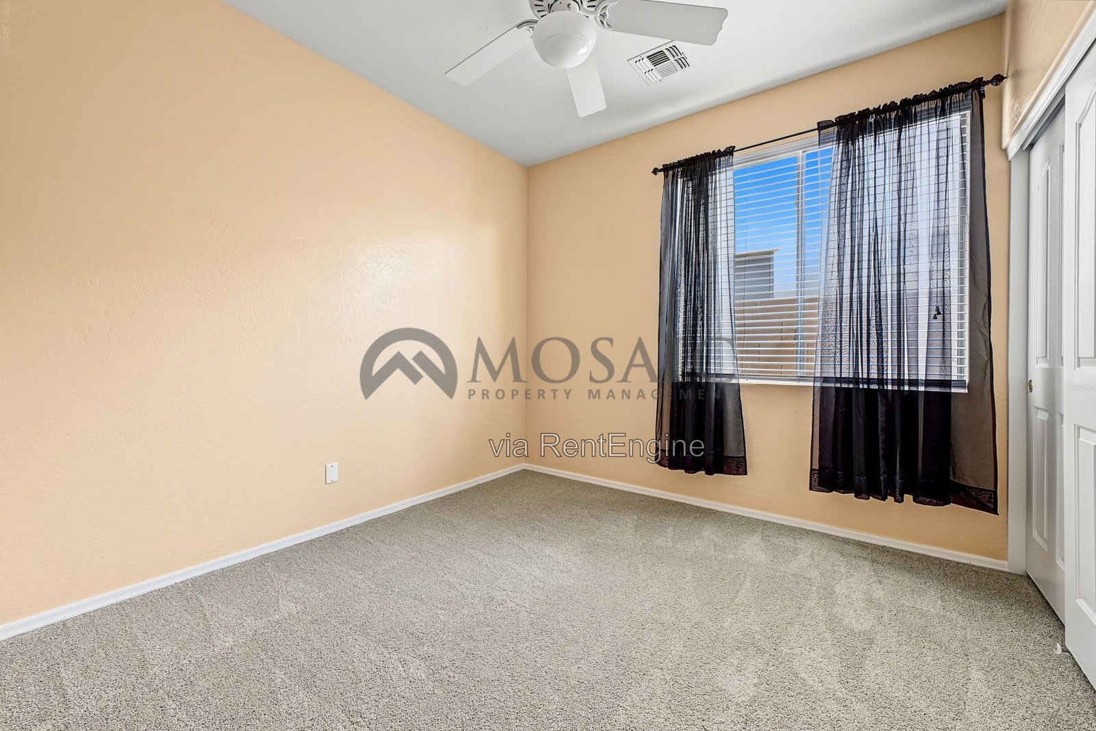 Beautiful 4 bedroom, 3 bathroom home in Chandler! property image