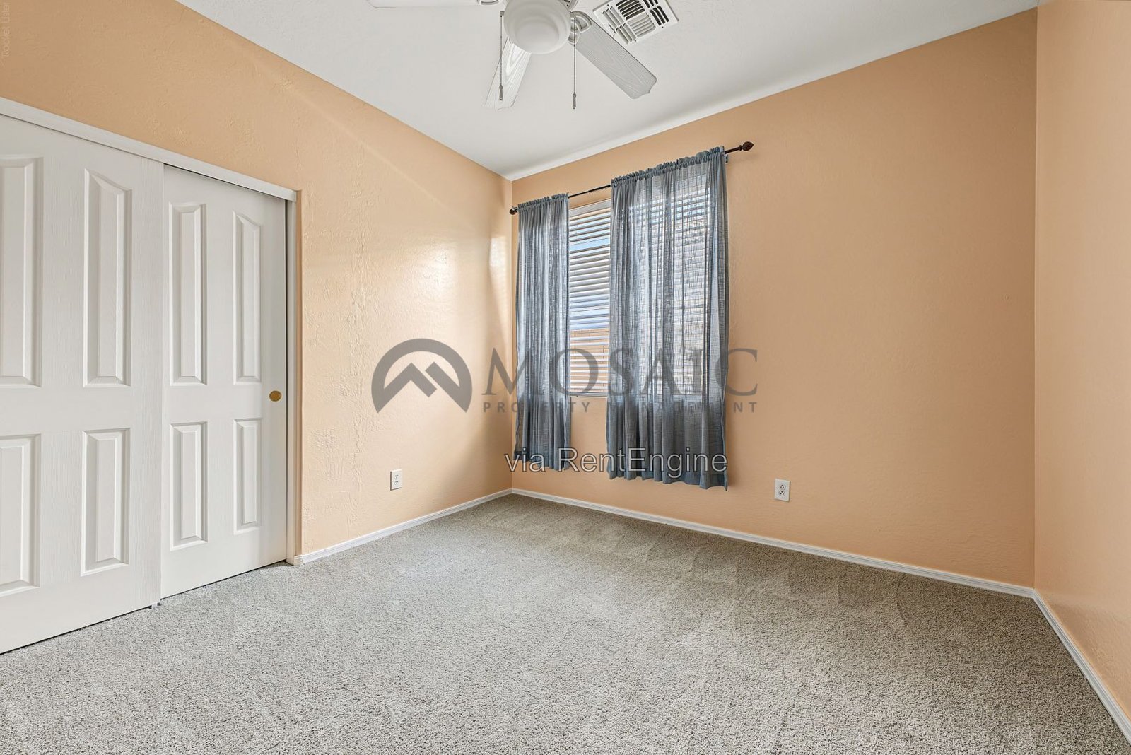 Beautiful 4 bedroom, 3 bathroom home in Chandler! property image
