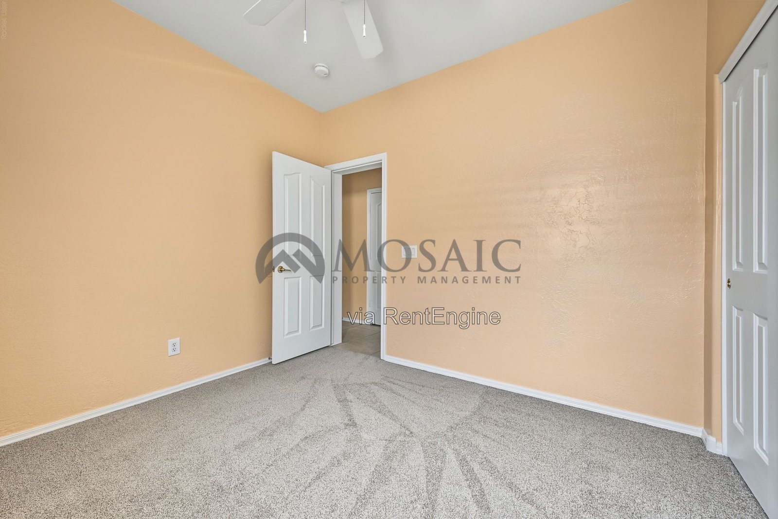 Beautiful 4 bedroom, 3 bathroom home in Chandler! property image