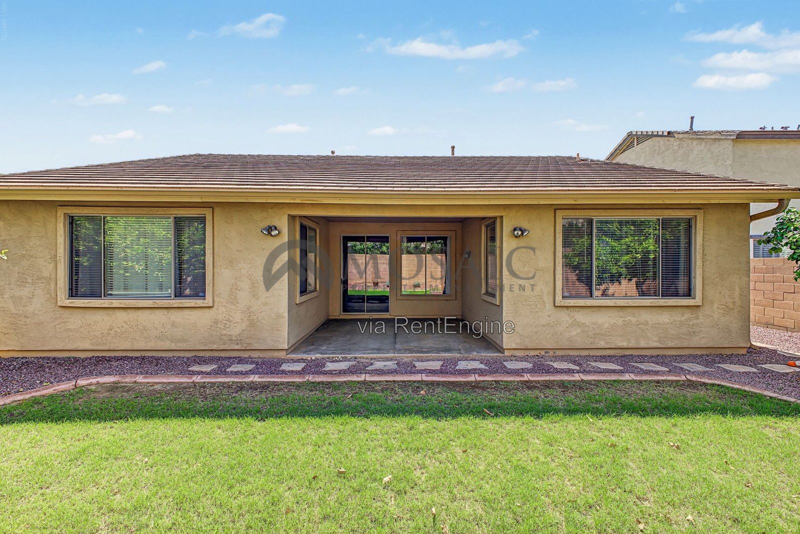 Beautiful 4 bedroom, 3 bathroom home in Chandler! property image