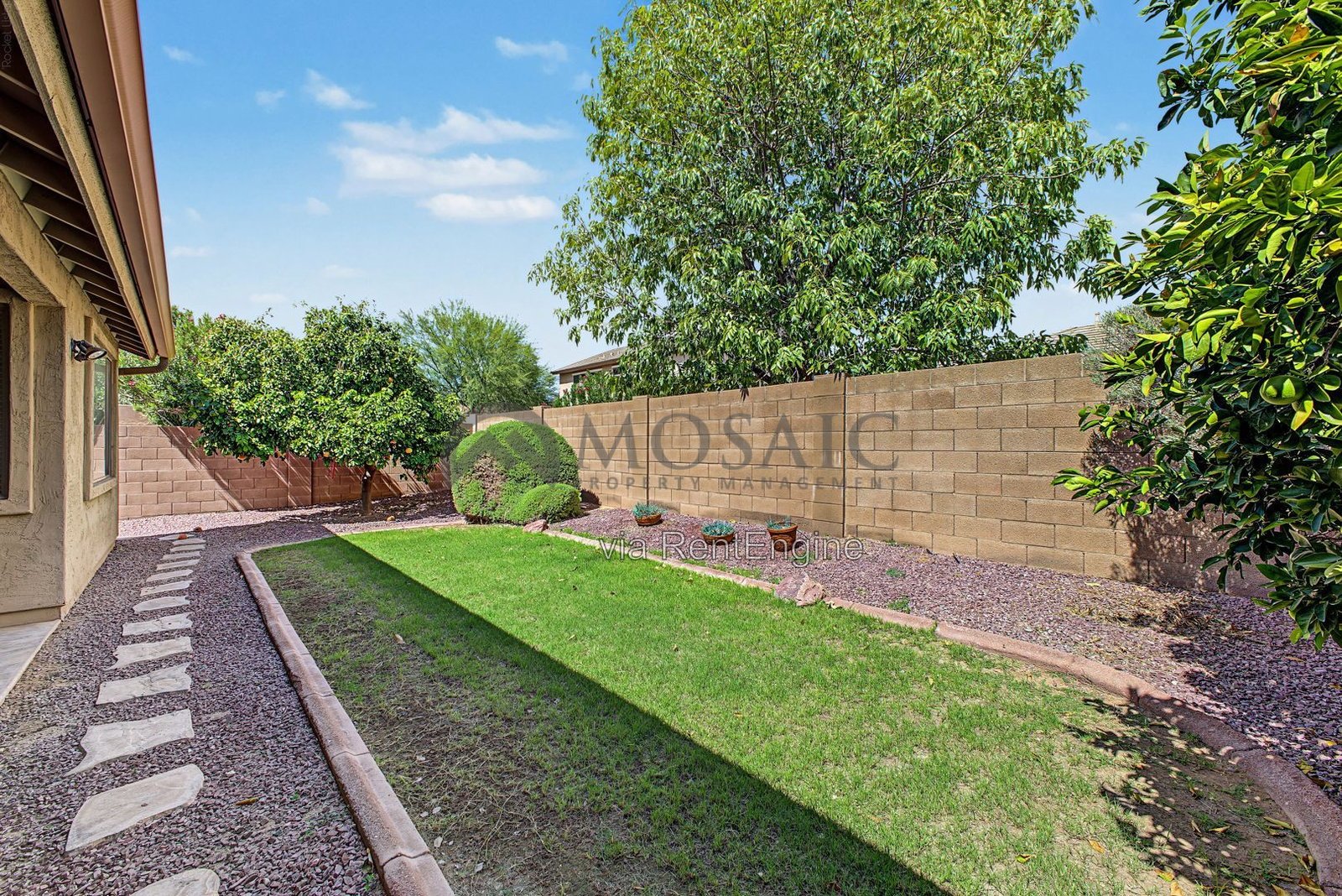 Beautiful 4 bedroom, 3 bathroom home in Chandler! property image