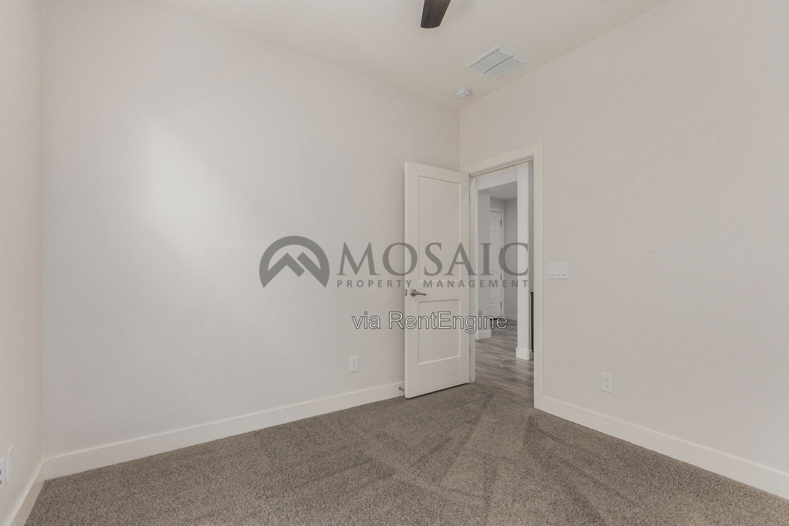 Your Queen Creek escape—with all the right touches!! property image