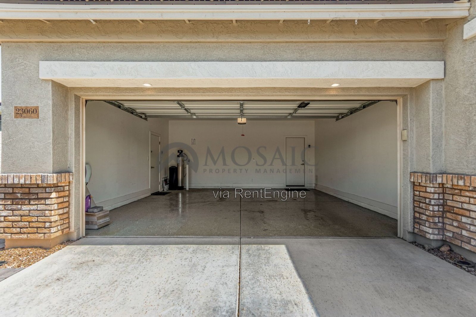 Your Queen Creek escape—with all the right touches!! property image