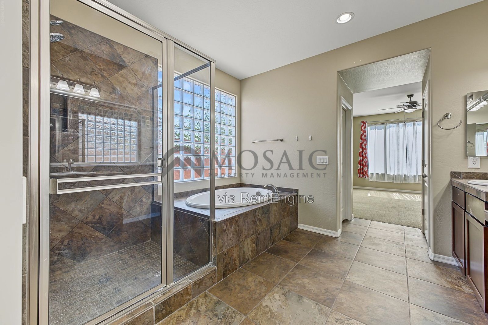 Upgrades, large lot, pool, walk in closets! property image