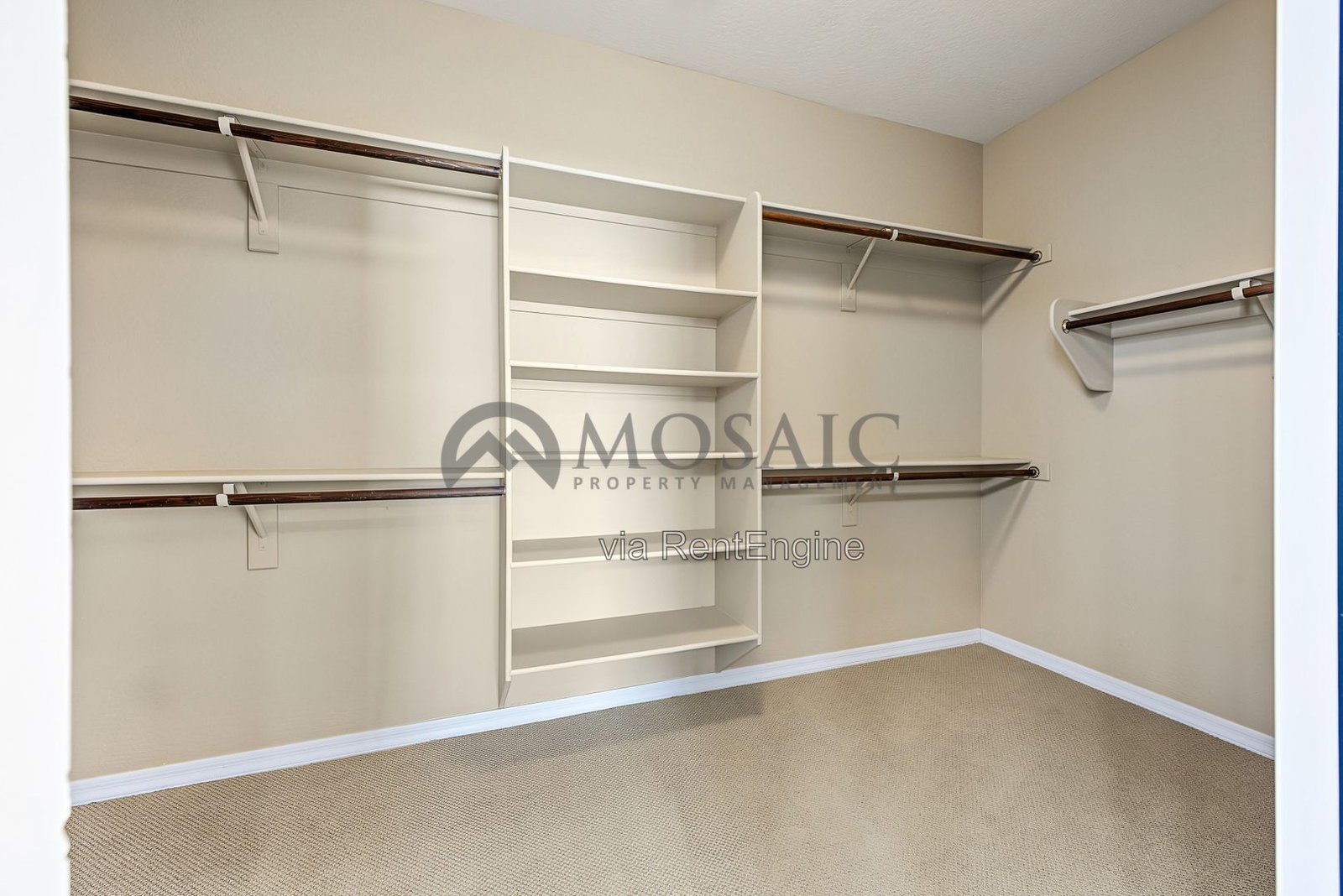Upgrades, large lot, pool, walk in closets! property image