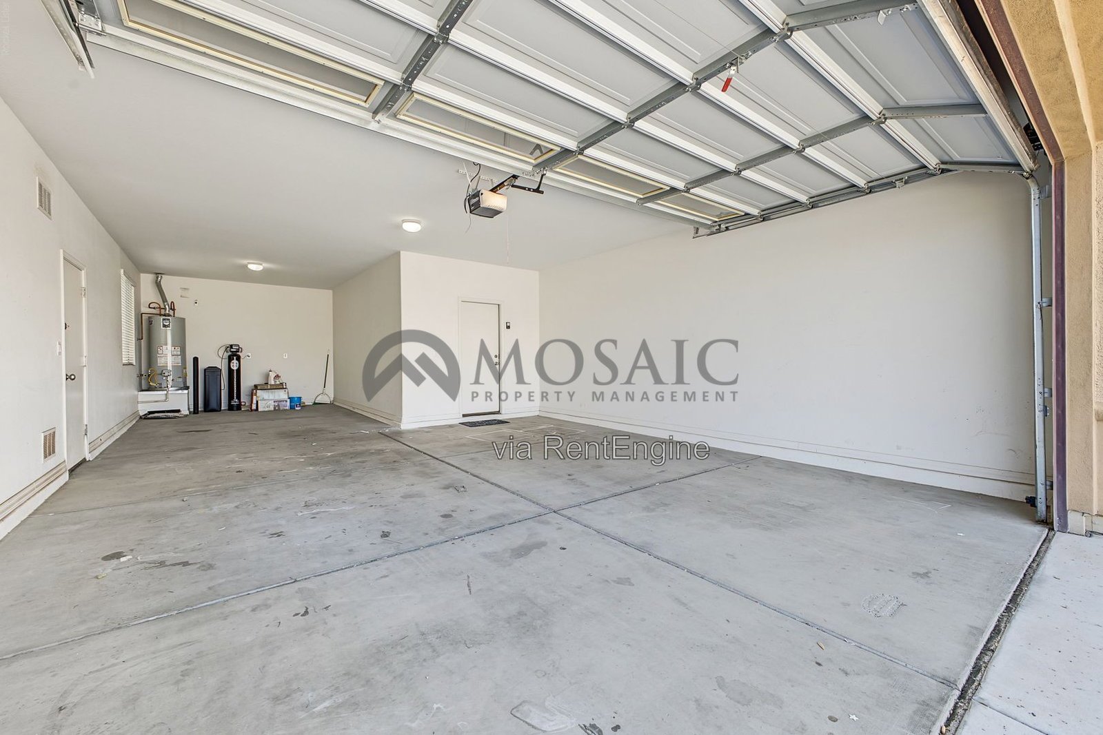Upgrades, large lot, pool, walk in closets! property image