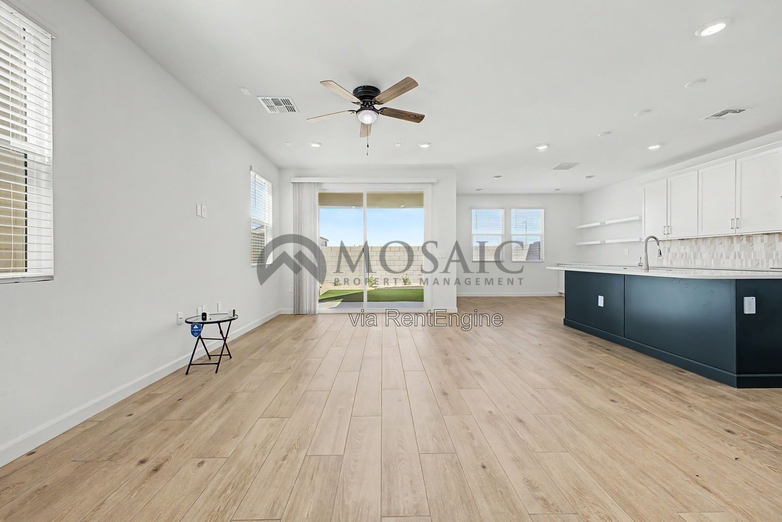 Beautiful 4 bedroom, 2.5 bathroom home in Phoenix! property image