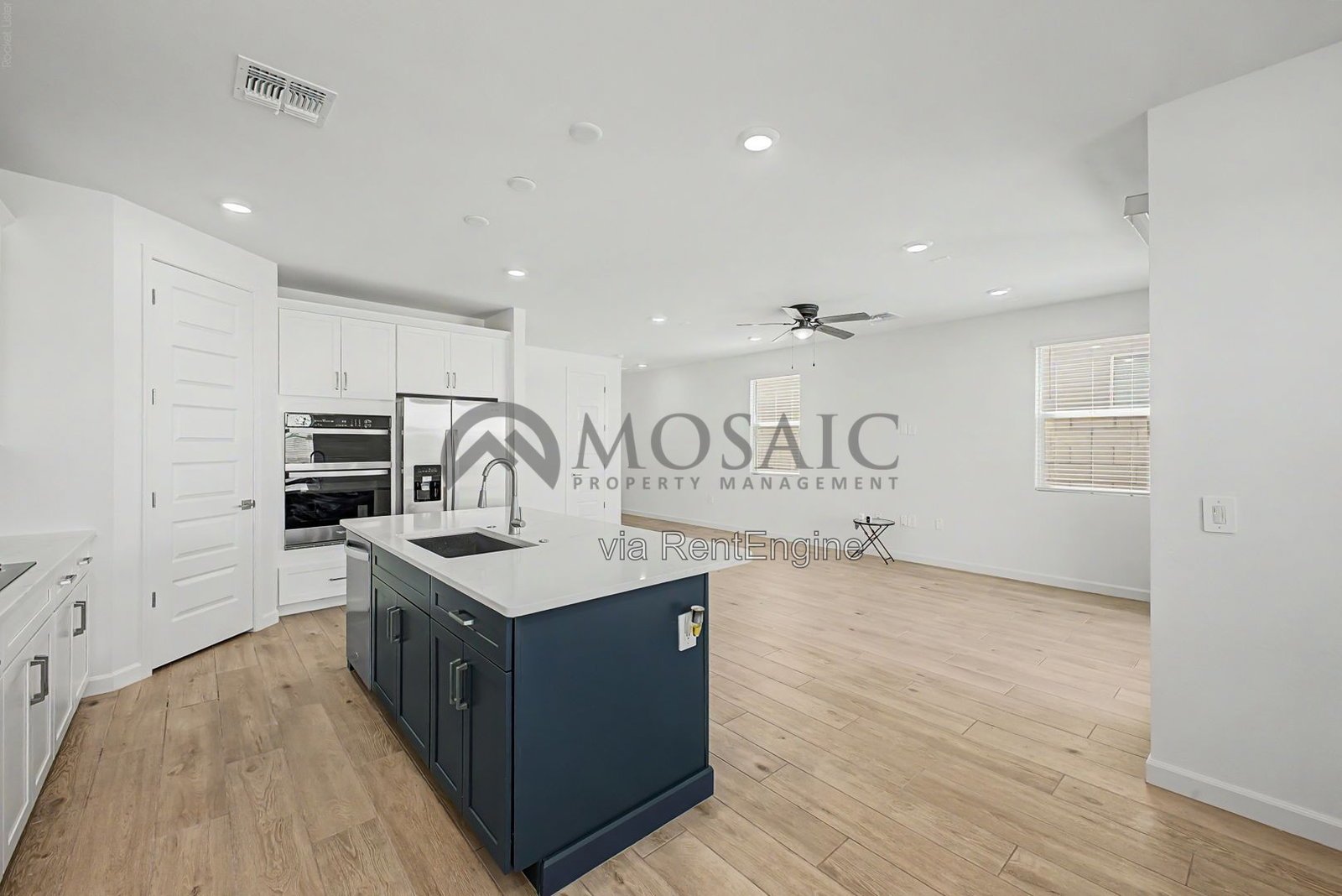 Beautiful 4 bedroom, 2.5 bathroom home in Phoenix! property image