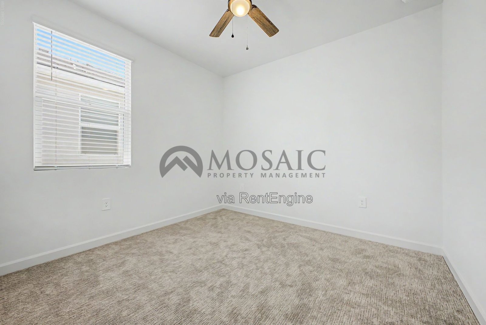 Beautiful 4 bedroom, 2.5 bathroom home in Phoenix! property image