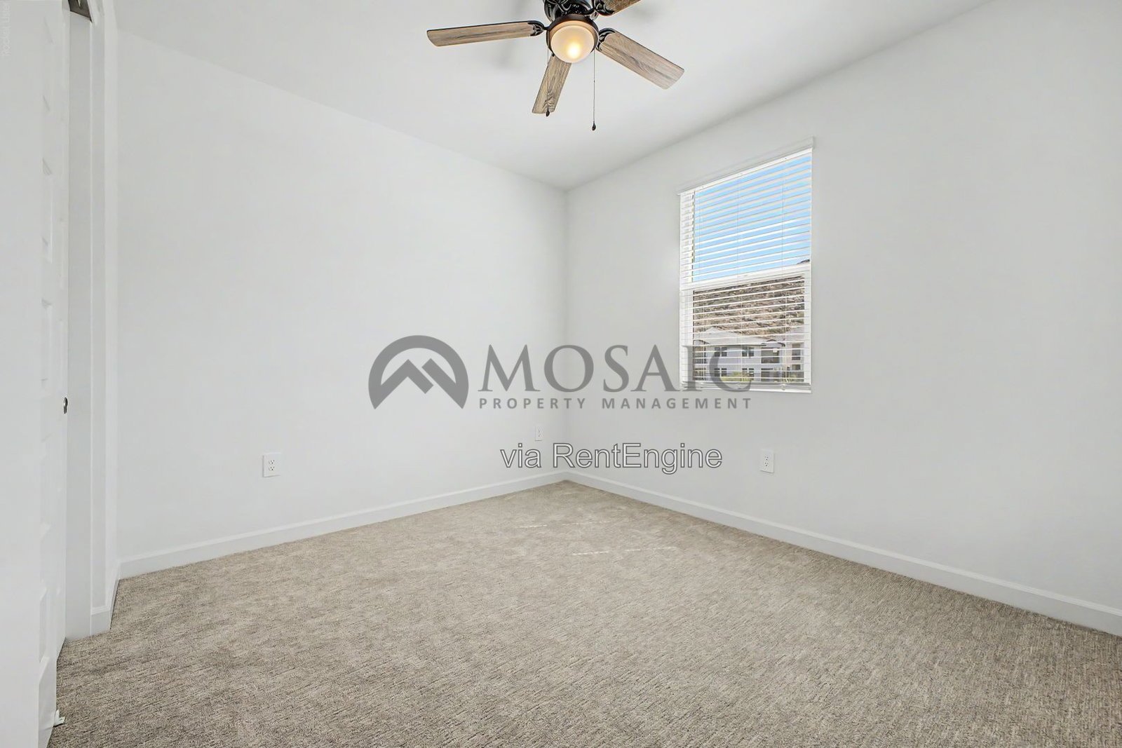 Beautiful 4 bedroom, 2.5 bathroom home in Phoenix! property image