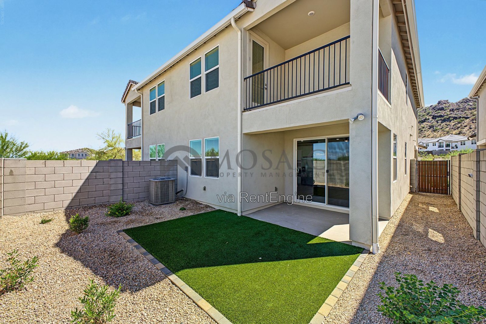 Beautiful 4 bedroom, 2.5 bathroom home in Phoenix! property image