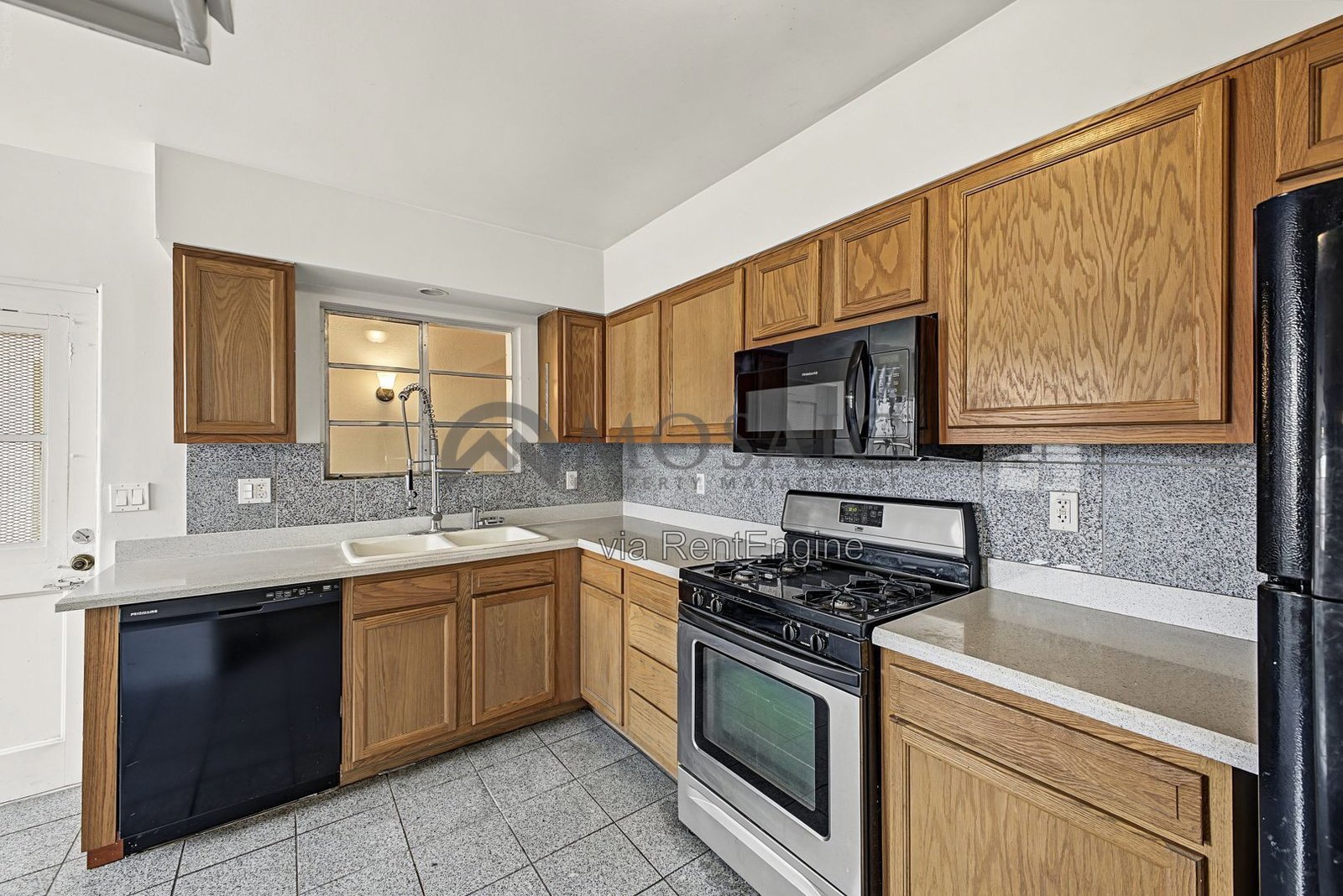 Beautiful 3 bedroom, 2 bathroom home in Phoenix property image