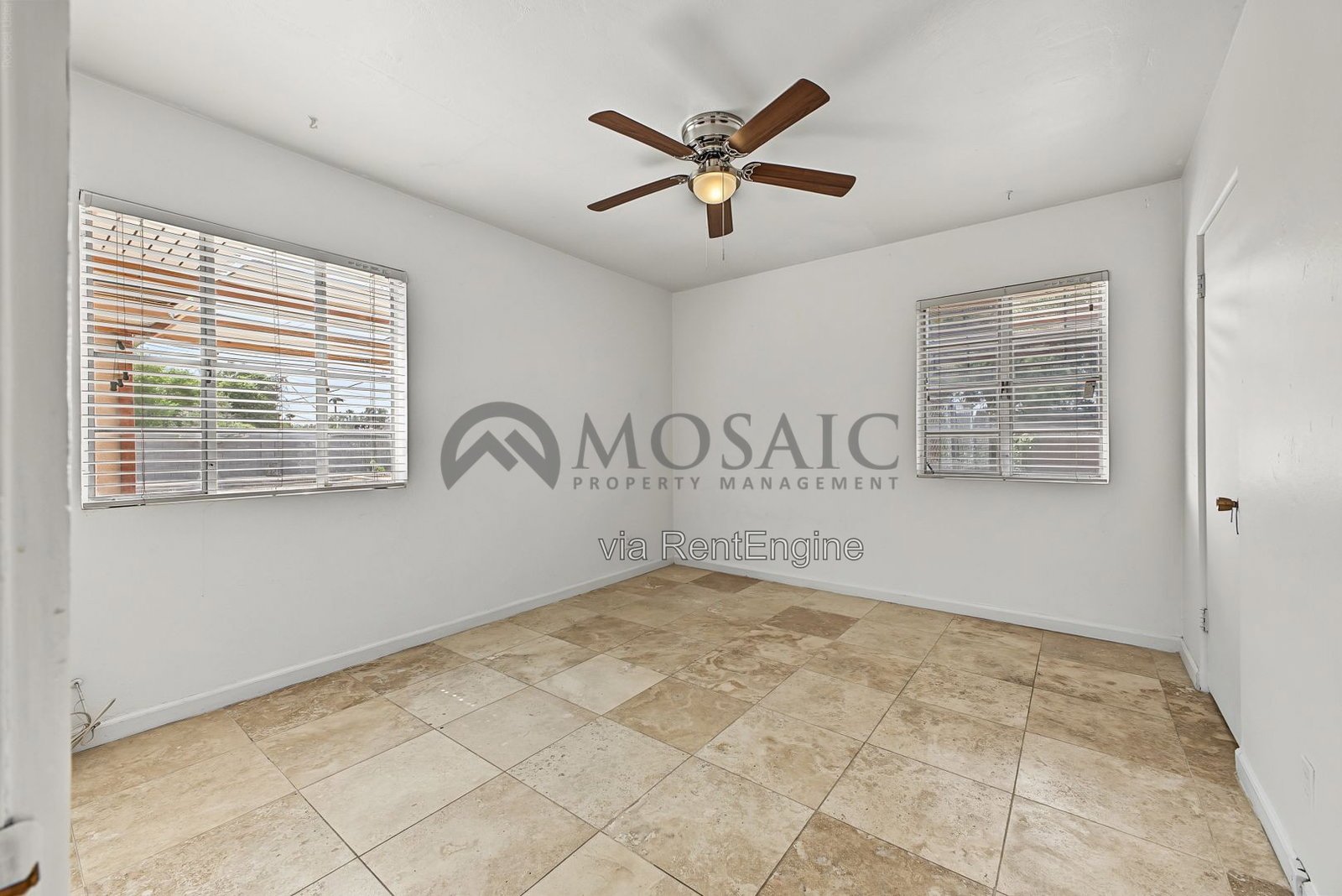 Beautiful 3 bedroom, 2 bathroom home in Phoenix property image