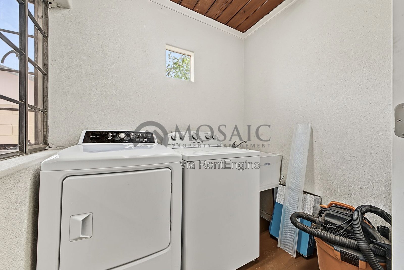 Beautiful 3 bedroom, 2 bathroom home in Phoenix property image
