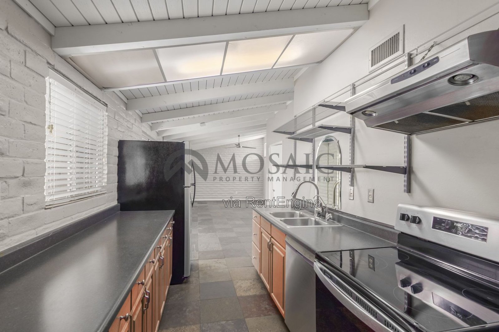 2-Bedroom Condo in Citrus Acres Steps from the Pool property image