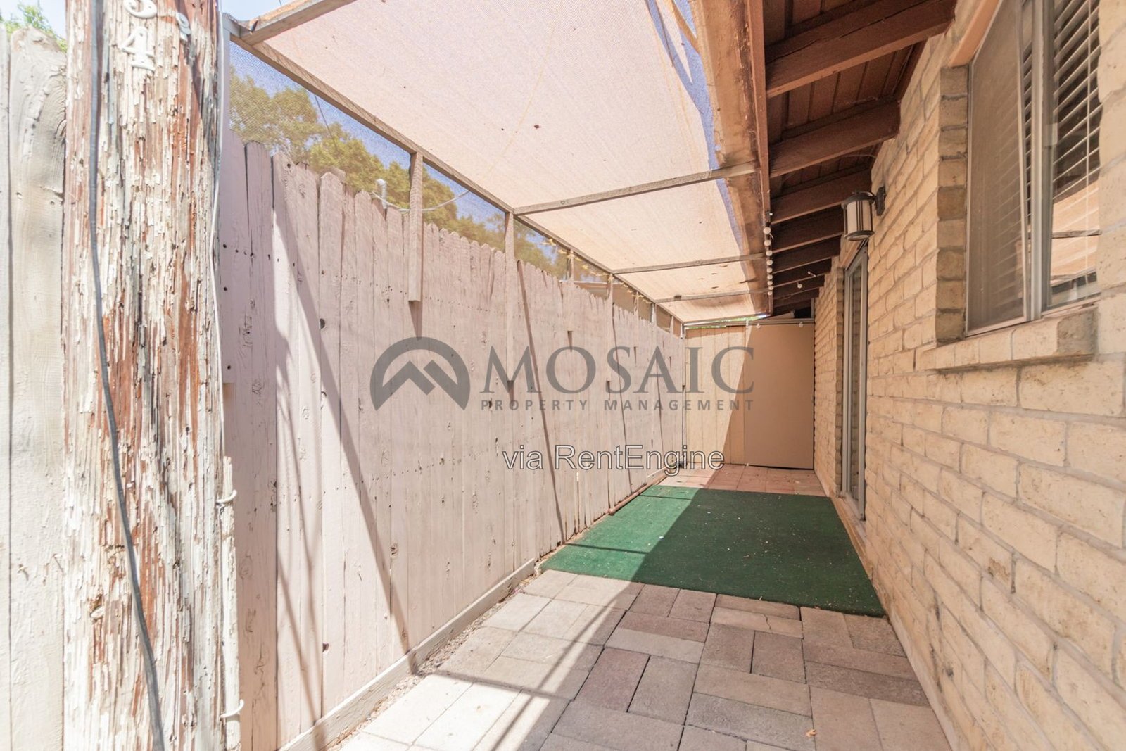 2-Bedroom Condo in Citrus Acres Steps from the Pool property image