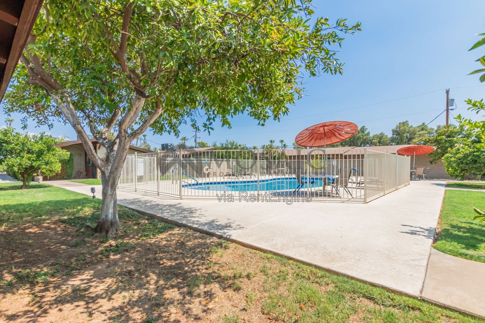 2-Bedroom Condo in Citrus Acres Steps from the Pool property image