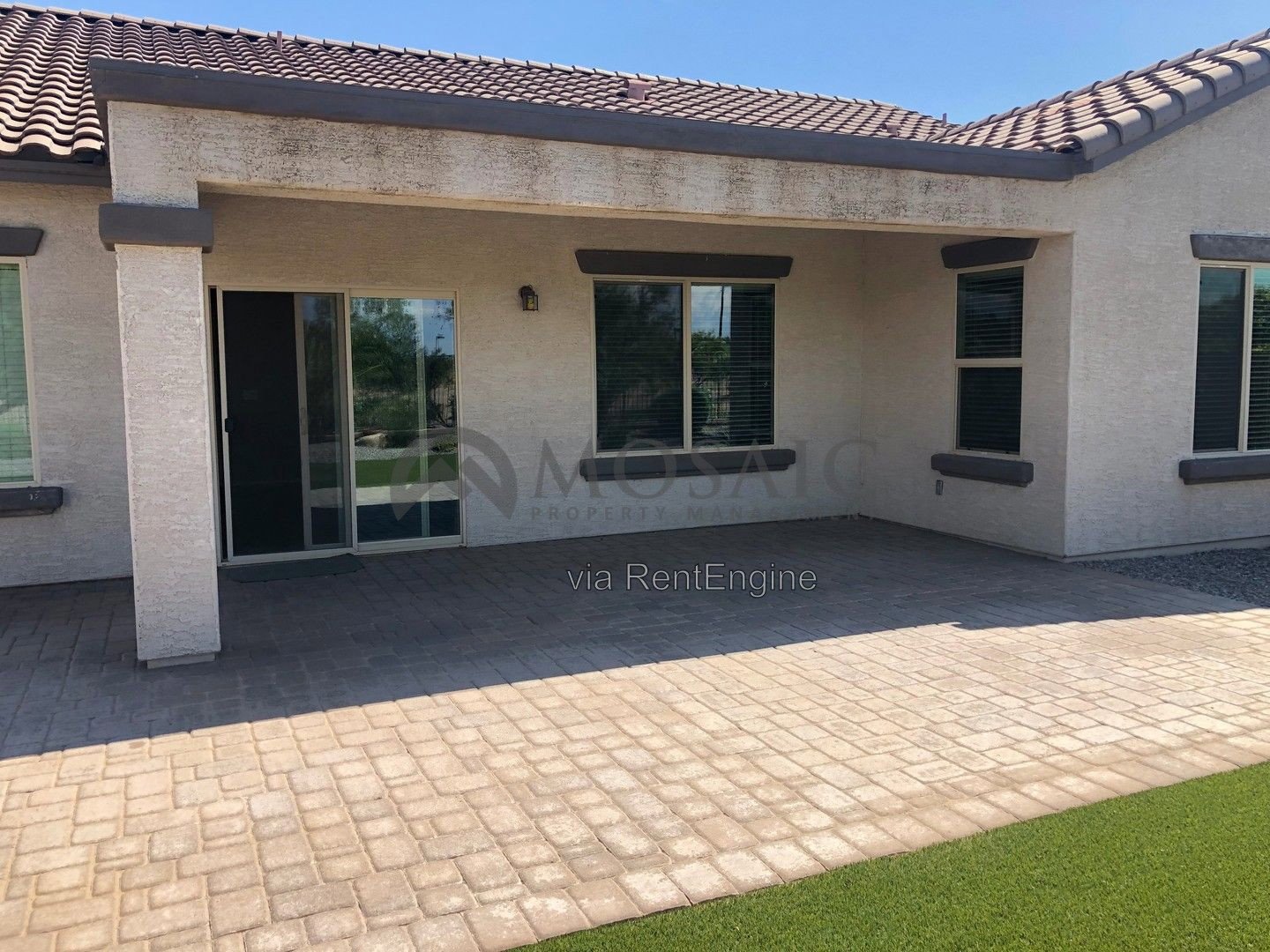 Gilbert Stunner! property image
