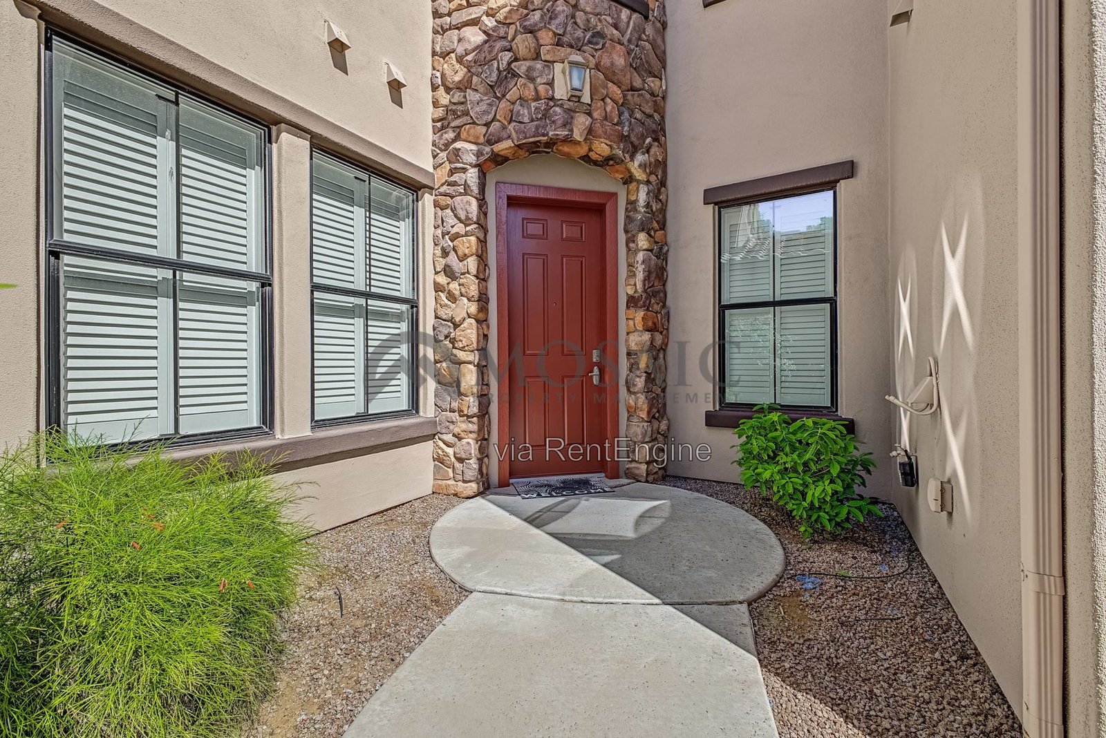 Beautiful 3 bedroom, 2 bathroom townhome in Chandler! property image
