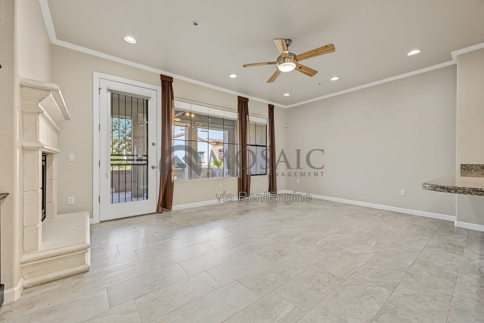 Beautiful 3 bedroom, 2 bathroom townhome in Chandler! property image