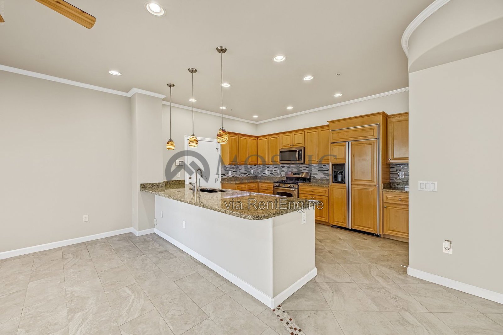 Beautiful 3 bedroom, 2 bathroom townhome in Chandler! property image