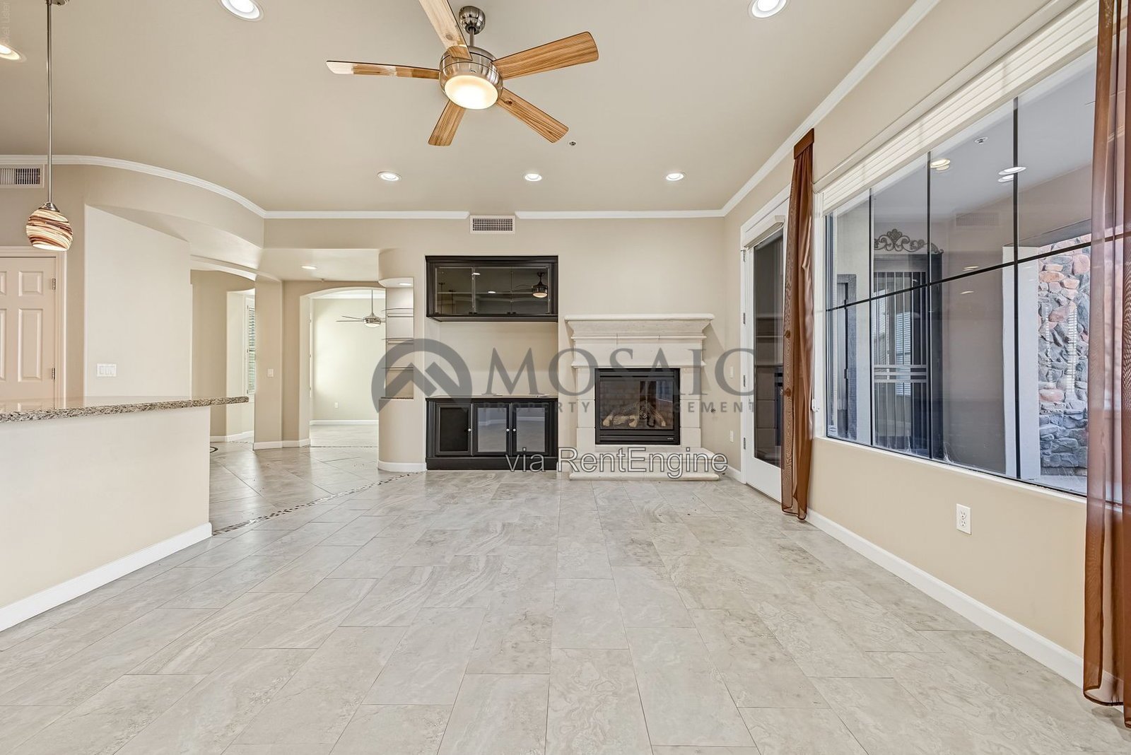 Beautiful 3 bedroom, 2 bathroom townhome in Chandler! property image